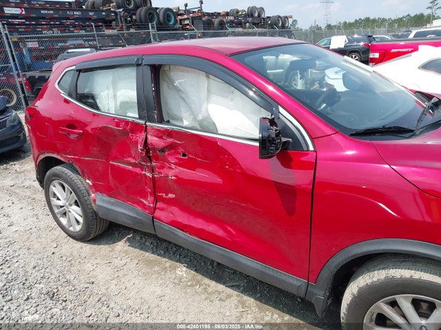 JN1BJ1CP1JW187660 Nissan ROGUE SPORT