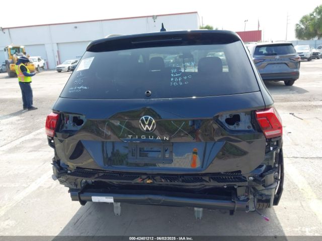 3VVRB7AX4RM201384 Volkswagen Tiguan 2.0t S