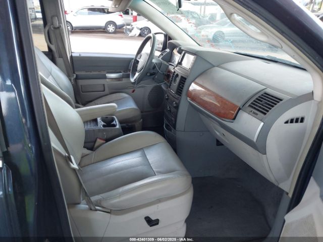 2008 CHRYSLER TOWN & COUNTRY 2A8HR54P48R139815 Photo 4