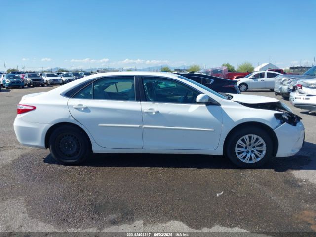 4T4BF1FK0FR452832 Toyota Camry Le/se/xle/xse
