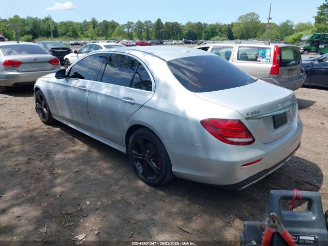 2018 MERCEDES-BENZ E 300 WDDZF4KB9JA445012 Photo 2