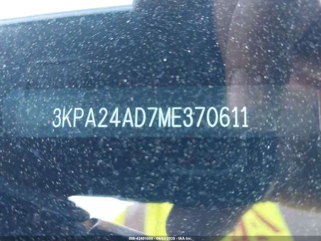 3KPA24AD7ME370611 KIA gamma ii