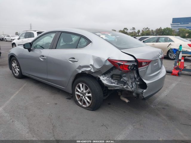JM1BM1U71G1330891 Mazda Mazda3 I Sport