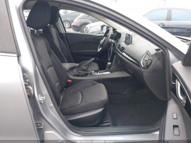 JM1BM1U71G1330891 Mazda Mazda3 I Sport