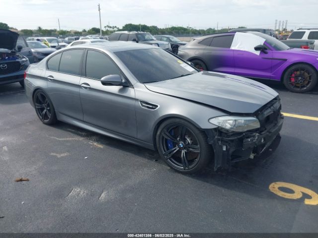 2013 BMW M5 WBSFV9C53DD095989