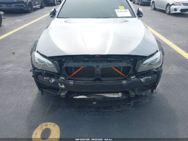 2013 BMW M5 WBSFV9C53DD095989 Photo 5