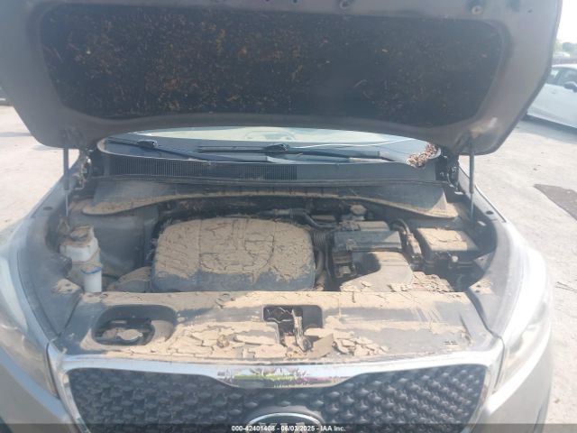 5XYPGDA51GG158444 KIA Sorento 3.3l Lx