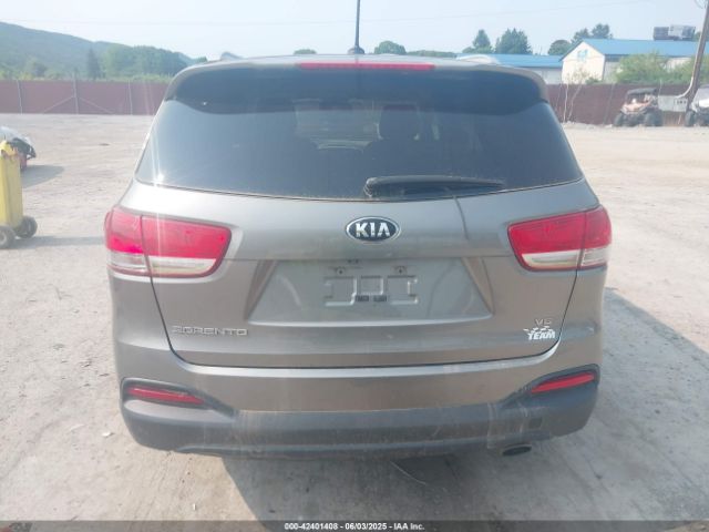 5XYPGDA51GG158444 KIA Sorento 3.3l Lx