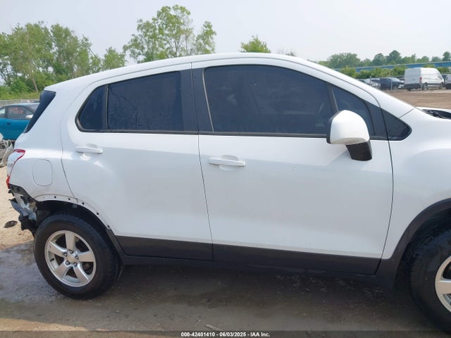 Chevrolet TRAX LS 2016 3GNCJNSB2GL184691 Image 13