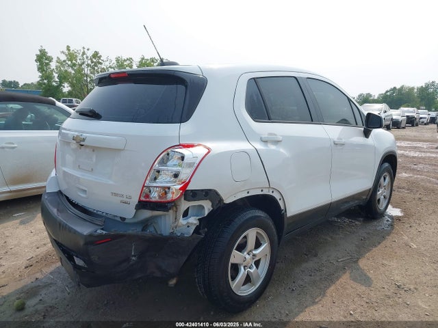 Chevrolet TRAX LS 2016 3GNCJNSB2GL184691 Image 4