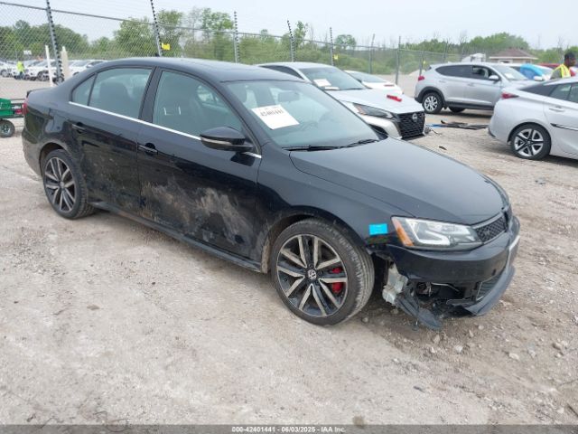 3VW4S7AJ9EM213767 auction archive image