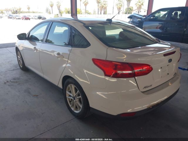 1FADP3F23GL272046 Ford FOCUS SE