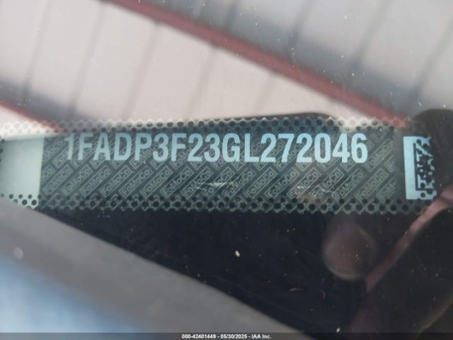 1FADP3F23GL272046 Ford FOCUS SE