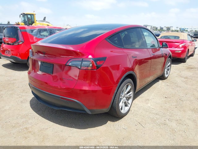 2024 TESLA MODEL Y 7SAYGDEE2RA232785 Photo 3