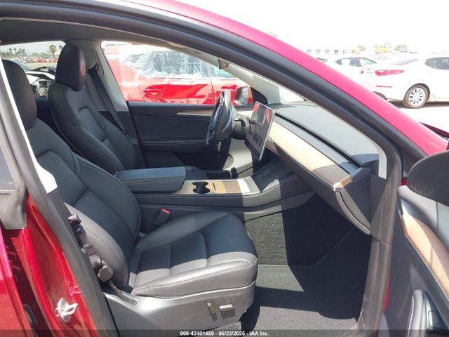 2024 TESLA MODEL Y 7SAYGDEE2RA232785 Photo 4