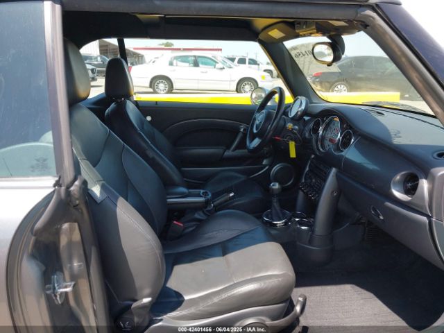2005 MINI COOPER S WMWRH33585TF85313 Photo 4