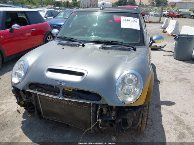 2005 MINI COOPER S WMWRH33585TF85313 Photo 5
