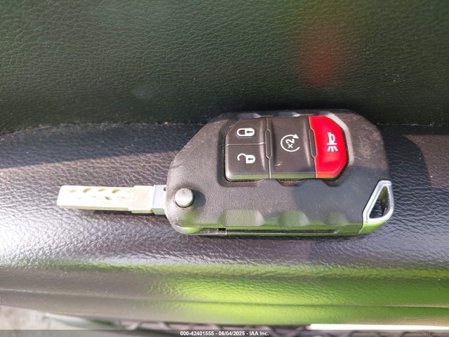1C4HJXDGXLW200336 Jeep Wrangler
