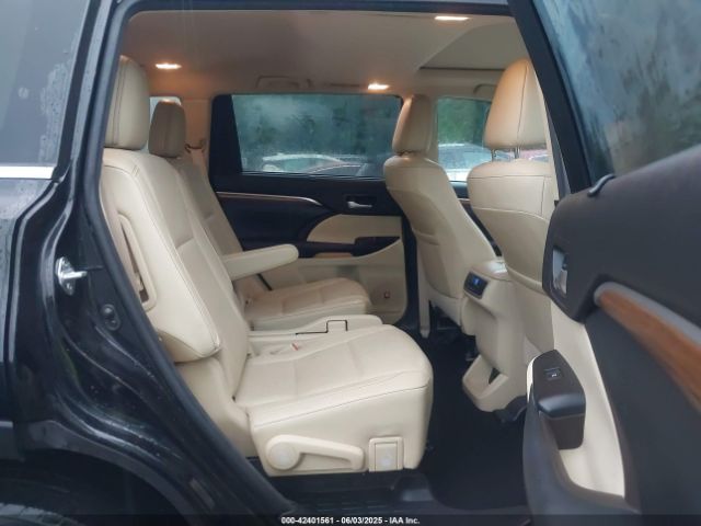 5TDDZRFH6HS372427 Toyota 2gr-fks