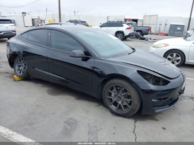 2021 TESLA MODEL 3 5YJ3E1EB6MF857929 Photo 0