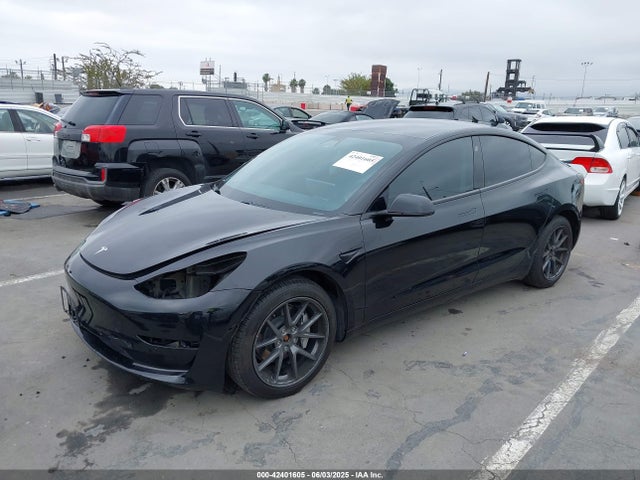 2021 TESLA MODEL 3 5YJ3E1EB6MF857929 Photo 1