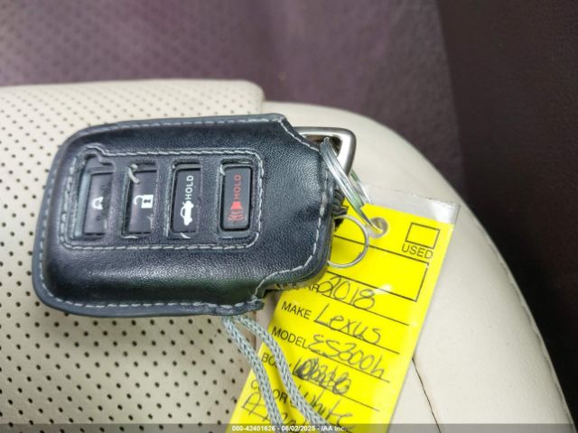2018 LEXUS ES 300H JTHBW1GG1J2188211 Photo 10