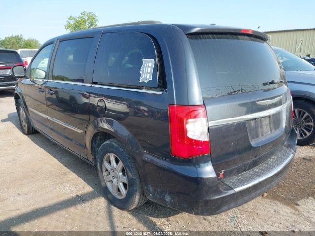 2013 CHRYSLER TOWN & COUNTRY 2C4RC1BG2DR594830 Photo 2
