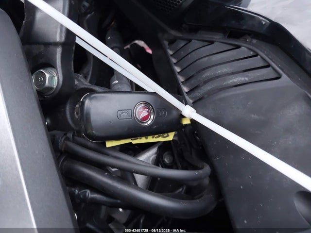 2021 HONDA GL1800 JH2SC7958MK300474 Photo 10