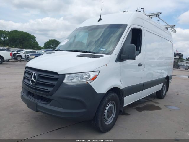 W1W4DBHY3MT049116 Mercedes-Benz Sprinter 2500 Standard Roof I4 Diesel