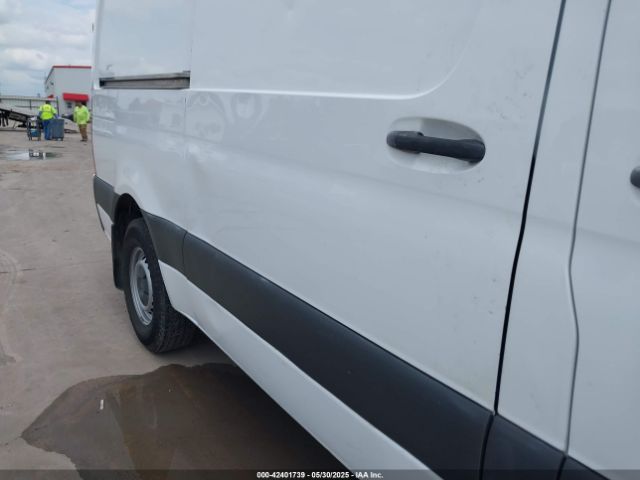 W1W4DBHY3MT049116 Mercedes-Benz Sprinter 2500 Standard Roof I4 Diesel