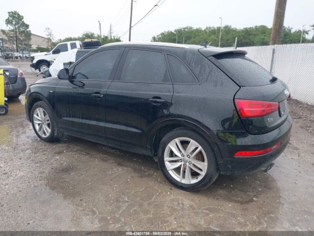 2018 AUDI Q3 WA1BCCFS5JR016874 Photo 2