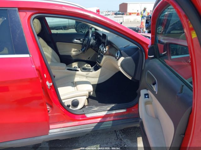 2016 MERCEDES-BENZ GLA 250 WDCTG4GB5GJ229165 Photo 4