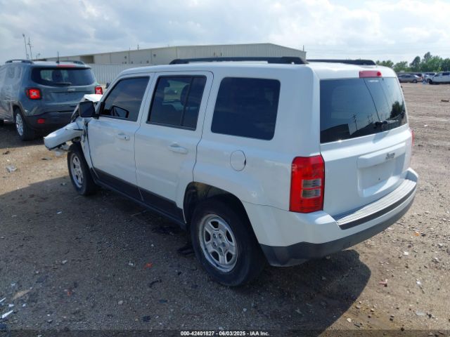 2014 JEEP PATRIOT 1C4NJPBA8ED772974 Photo 2