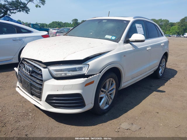 2018 AUDI Q3 WA1JCCFS1JR018150 Photo 1