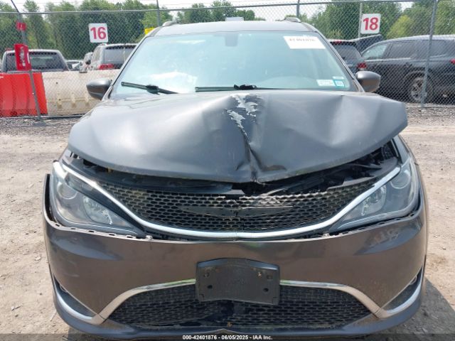 2018 CHRYSLER PACIFICA 2C4RC1BG8JR143879 Photo 5