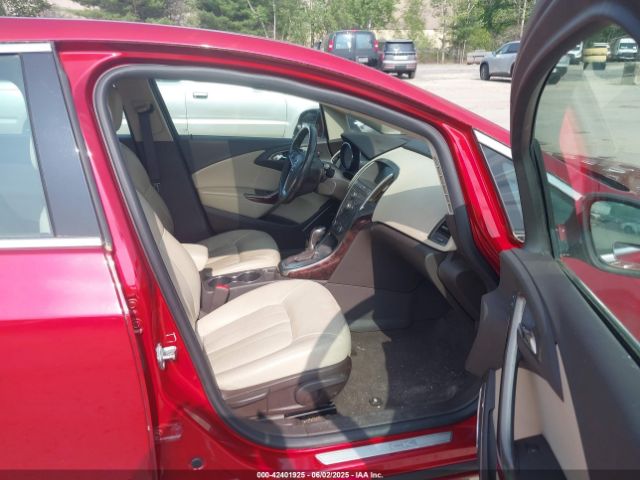 1G4PS5SK3F4174095 Buick Verano Leather Group