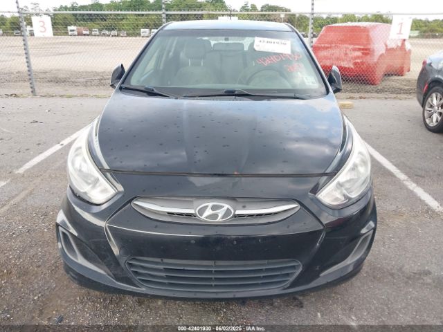 KMHCT5AE3HU326063 Hyundai ACCENT SE