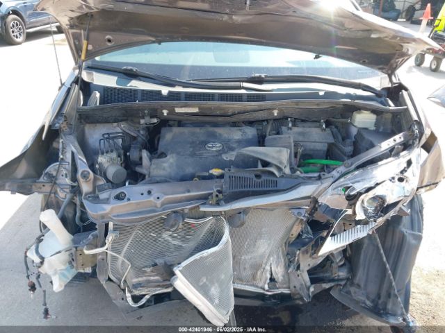 5TDYK3DCXES515112 Toyota Sienna Xle V6 8 Passenger