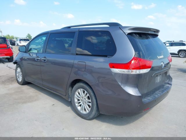 5TDYK3DCXES515112 Toyota Sienna Xle V6 8 Passenger