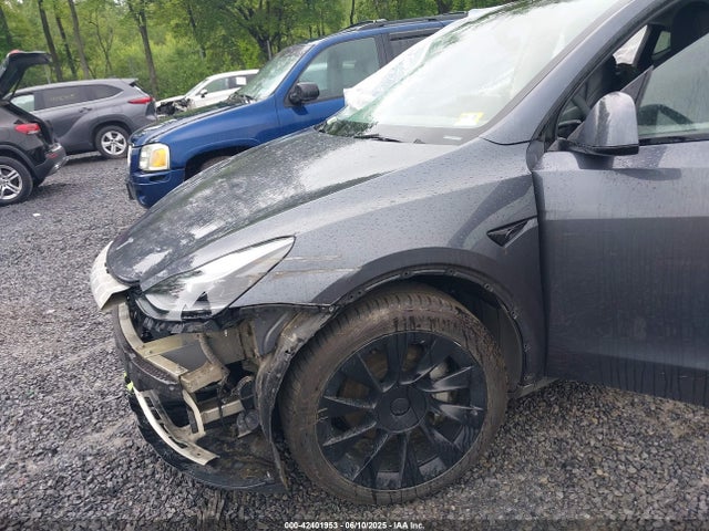 7SAYGDEE9PF872654 Tesla 2023