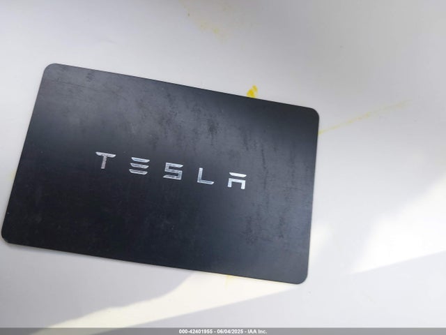 2023 TESLA MODEL 3 5YJ3E1EAXPF645384 Photo 10