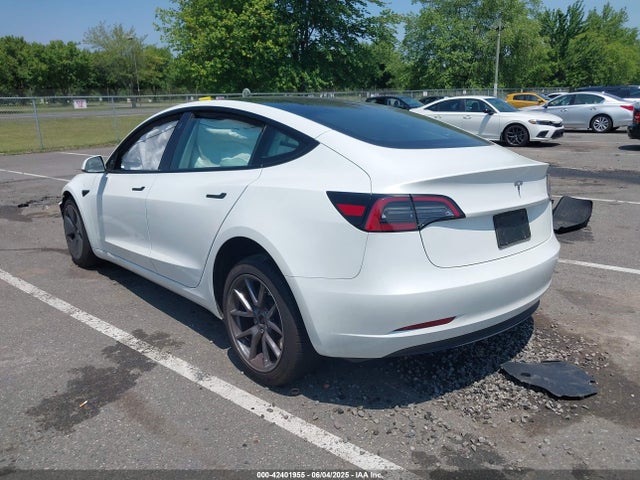 2023 TESLA MODEL 3 5YJ3E1EAXPF645384 Photo 2