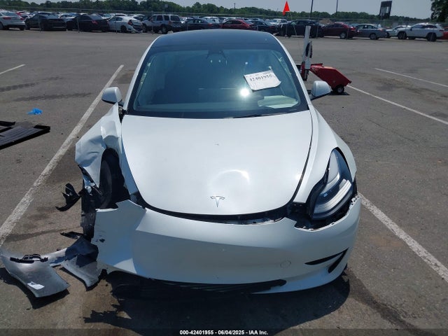 2023 TESLA MODEL 3 5YJ3E1EAXPF645384 Photo 5