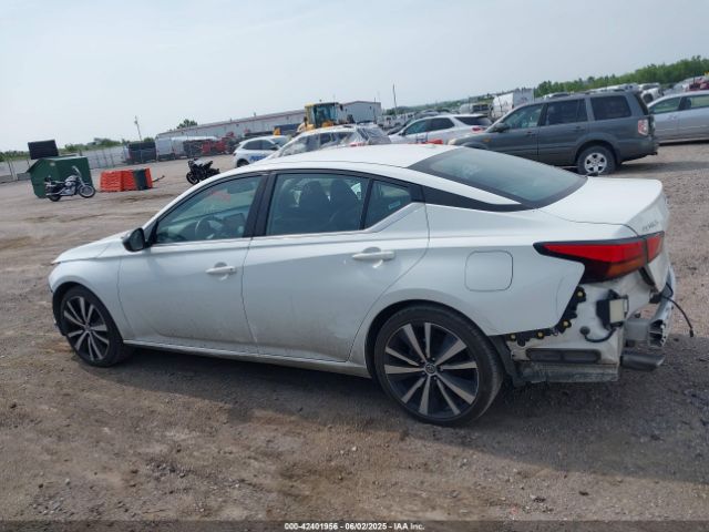 1N4BL4CV6NN311611 Nissan 2022