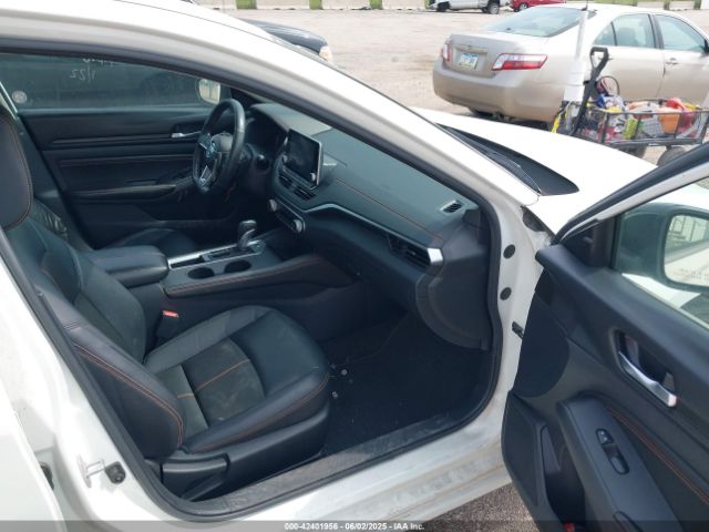 1N4BL4CV6NN311611 Nissan 2022