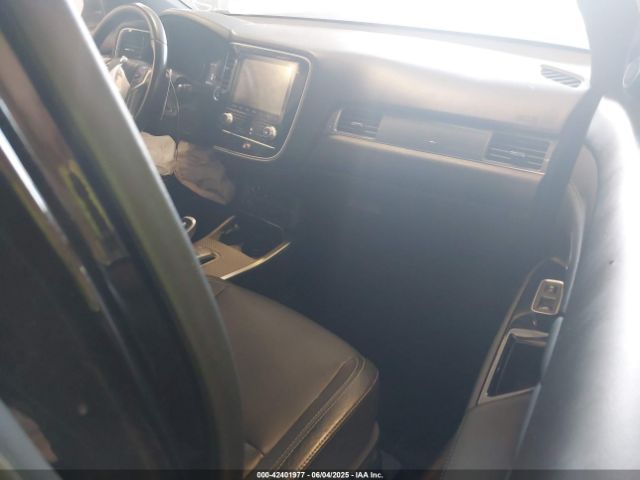 2020 MITSUBISHI OUTLANDER PHEV JA4J24A51LZ038816 Photo 4