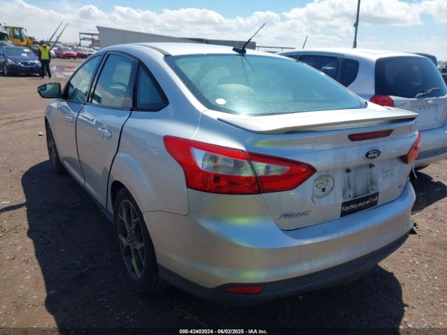 1FADP3F27EL261192 Ford FOCUS SE