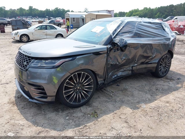 Land Rover aj126 2018 SALYM2RV3JA702111 Image 2