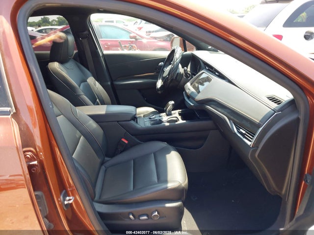 2019 CADILLAC XT4 1GYFZER4XKF103522 Photo 4