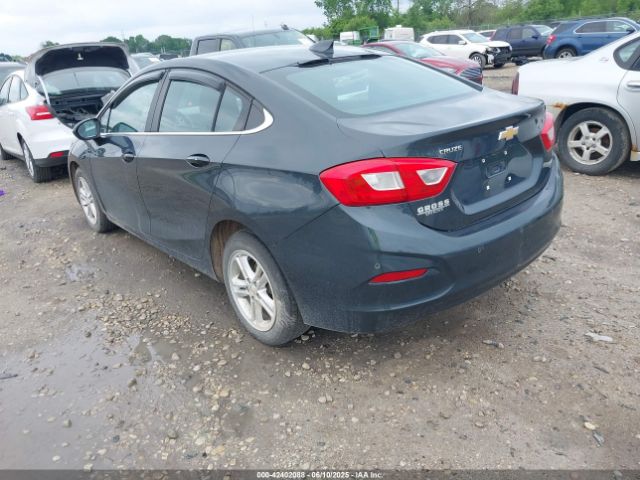2017 CHEVROLET CRUZE 1G1BE5SM1H7159967 Photo 2